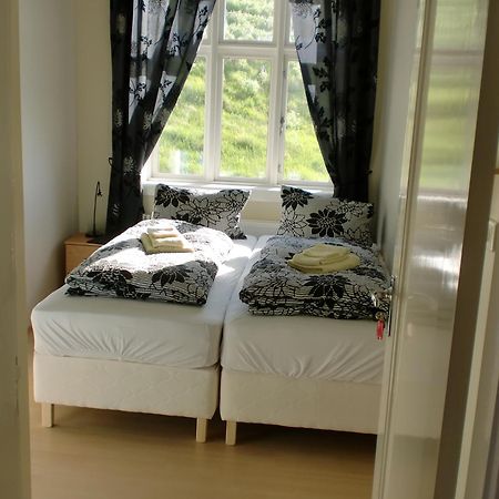 Guesthouse Tilraun Blonduos Kamer foto